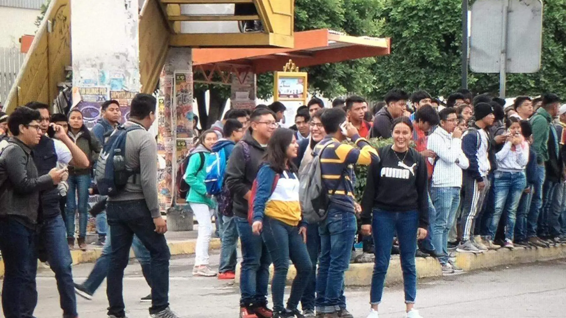 ESTUDIANTES TEHUACAN